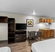 WoodSpring Suites San Antonio South hotel detail image 7