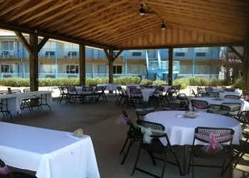 Beachfront Resort hotel thumbnail 6