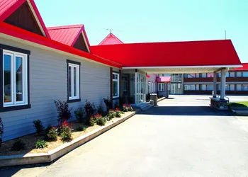 Auberge Le Caribou hotel thumbnail 6