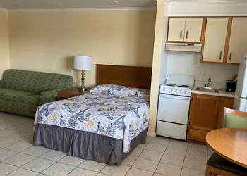 Ocean Cove Motel hotel thumbnail 8