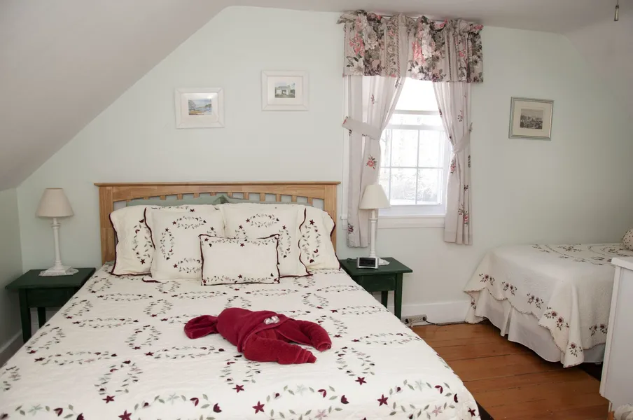 Candlebay Inn hotel detail image 6