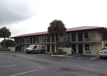 Riviera Motel hotel thumbnail 4