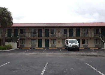 Riviera Motel hotel thumbnail 6