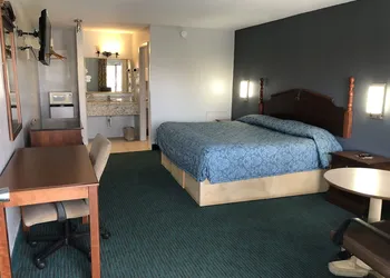 Riviera Motel hotel thumbnail 8