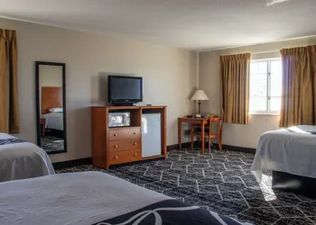 Belva Deer Inn hotel thumbnail 7