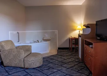 Belva Deer Inn hotel thumbnail 8