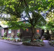 Morrison's Rogue River Lodge hotel detail image 4