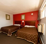 Scottish Inn and Suites hotel detail image 3