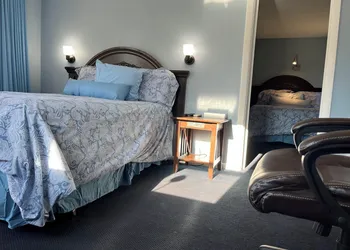 Hitching Post Country Motel hotel thumbnail 6