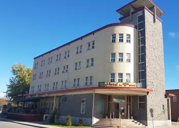 Hotel du Parc hotel thumbnail 2