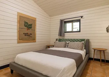 Mackenzie Beach Resort hotel thumbnail 7