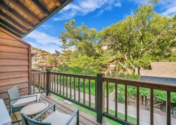 Flanigan's Resort and Spa hotel thumbnail 5