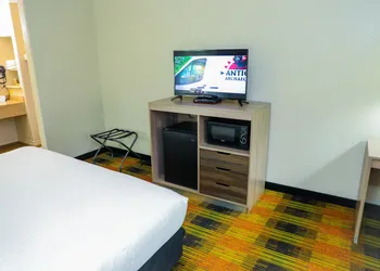 Texan Inn hotel thumbnail 6