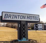 Brinton Suites hotel detail image 5