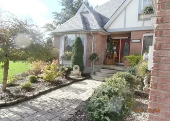 A Touch of Country Bed & Breakfast hotel thumbnail 3