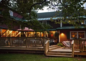 The Inn hotel thumbnail 3