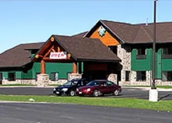 White Oak Inn & Suites hotel thumbnail 2