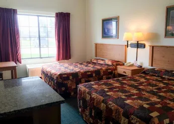 White Oak Inn & Suites hotel thumbnail 8