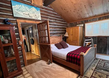 Teton Teepee Lodge hotel thumbnail 6