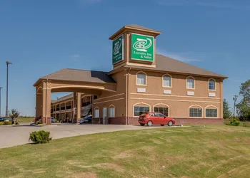 Executive Inn and Suites Cushing hotel thumbnail 6