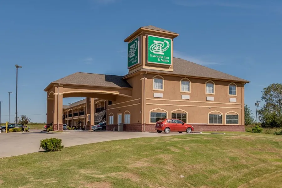 Executive Inn and Suites Cushing hotel detail image 6