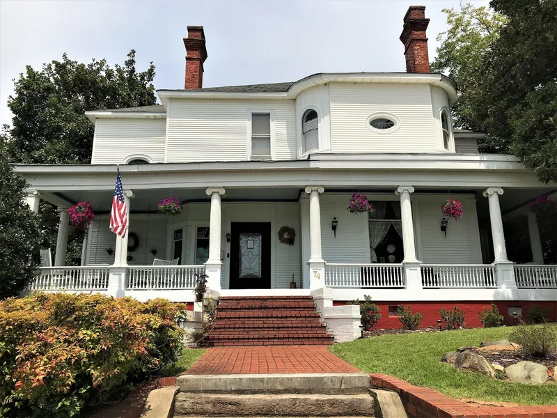Simmons-Bond Inn Bed & Breakfast hotel detail image 6