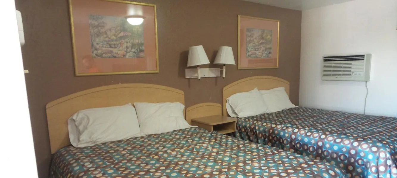 River's Edge Motel hotel detail image 6