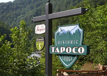 Historic Tapoco Lodge Resort hotel thumbnail 8