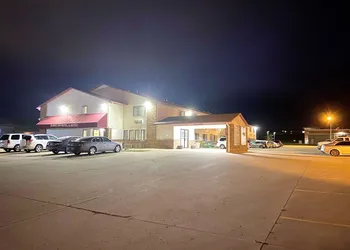 Burke Inn Motel & Suites hotel thumbnail 2