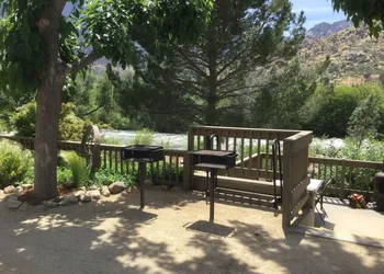 Sequoia Lodge hotel thumbnail 7