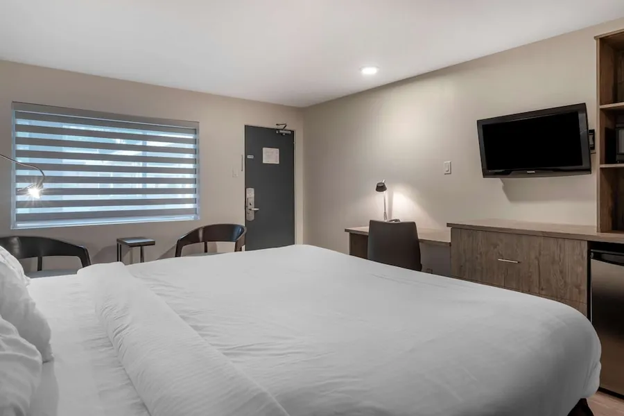 Danny’s Hotel Suites, SureStay Collection by Best Western hotel detail image 6