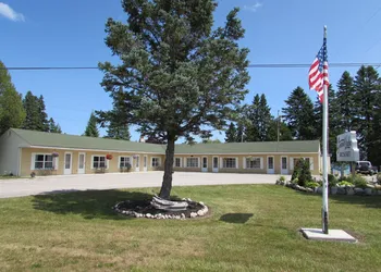 Grand Lake Resort hotel thumbnail 2