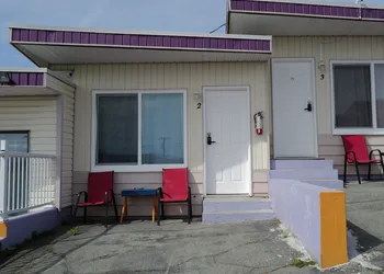 Westview Centre Motel Ltd. hotel thumbnail 4