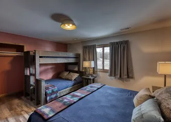 Lewis and Clark Resort hotel thumbnail 8