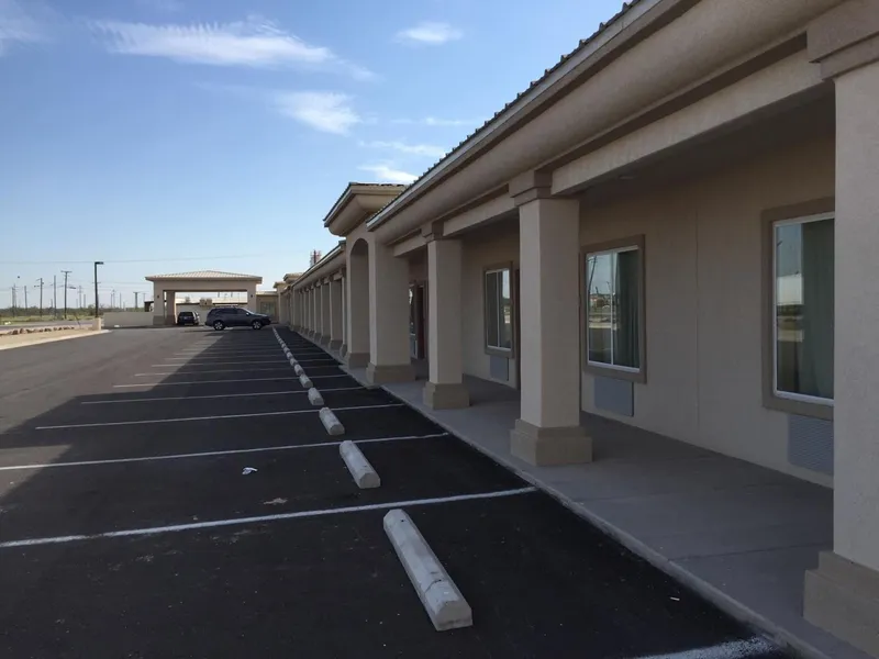 La Bonita Inn & Suites hotel detail image 2