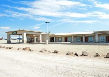 La Bonita Inn & Suites hotel thumbnail 4