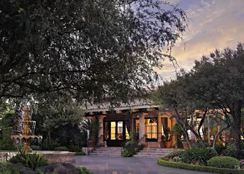 Harris Ranch Resort hotel thumbnail 2