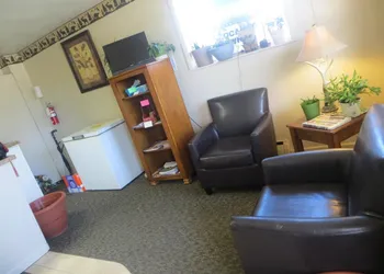 Budget Inn Motel Denison hotel thumbnail 3