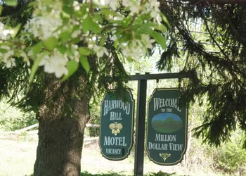 Harwood Hill Motel hotel thumbnail 5