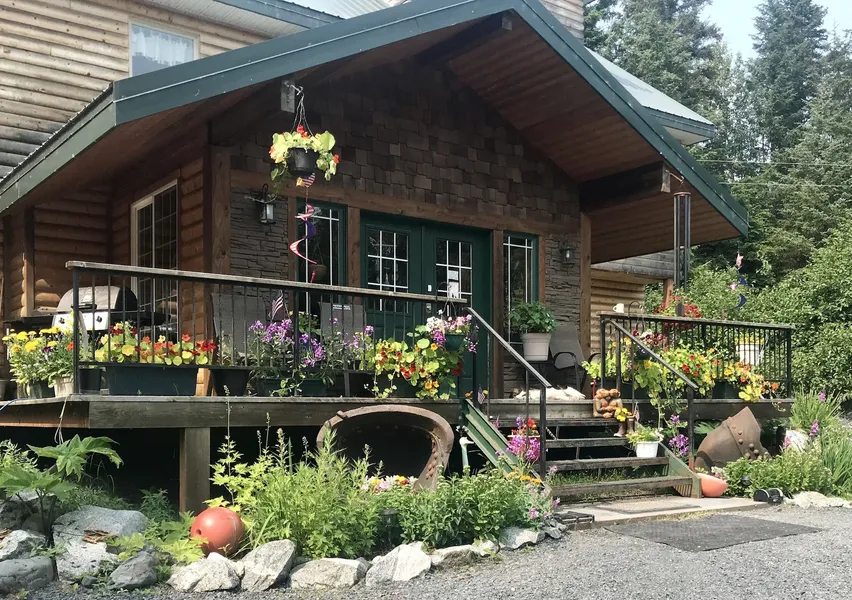 Twin Peaks Lodge and RV Park hotel detail image 2