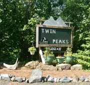 Twin Peaks Lodge and RV Park hotel detail image 7
