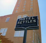 Hotel Settles hotel detail image 3