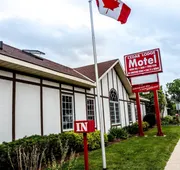 Cedar Lodge Motel hotel detail image 3