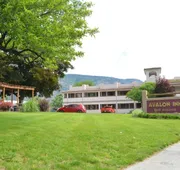 Avalon Inn hotel detail image 3