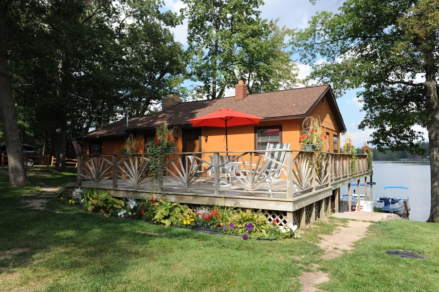 Clear Lake Resort hotel detail image 6