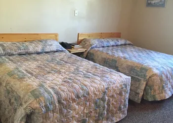 Wakiki Motel & Lounge hotel thumbnail 4