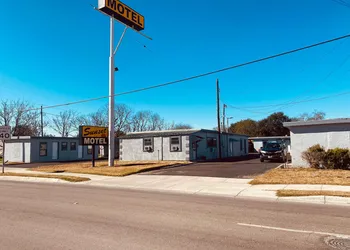 Sunset Motel hotel thumbnail 7