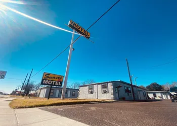 Sunset Motel hotel thumbnail 8