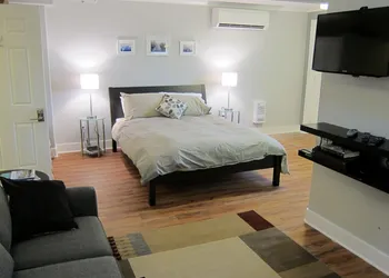 Merrickville Guest Suites hotel thumbnail 6