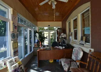10th Avenue Guest House & Suites hotel thumbnail 8